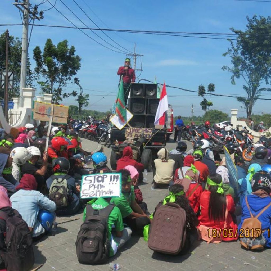 demo nganjuk