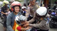 100 Helm dan 100 Coklat Gratis dari Lantas Polresta ; Yang Mau, Baca Ini …