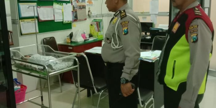 Seorang Bayi Laki Laki, Ditemukan diteras Garasi Warga Perum BTN