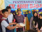 Program Adhi Djojo Peduli, Kembali Berbagi kepada Warga Sekitar dan Pondok Pesantren