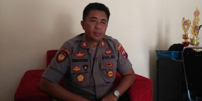 Antisipasi Pencegahan covid-19, Polsek Grujukan Lakukan Sosialisasi dengan dor tudor ke Masyarakat