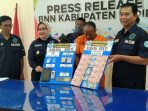 BNN Kabupaten Kediri, Sita Sabu Seberat 7,66 Gram dan Uang Puluhan Juta dari Penjaga Portal Pasir