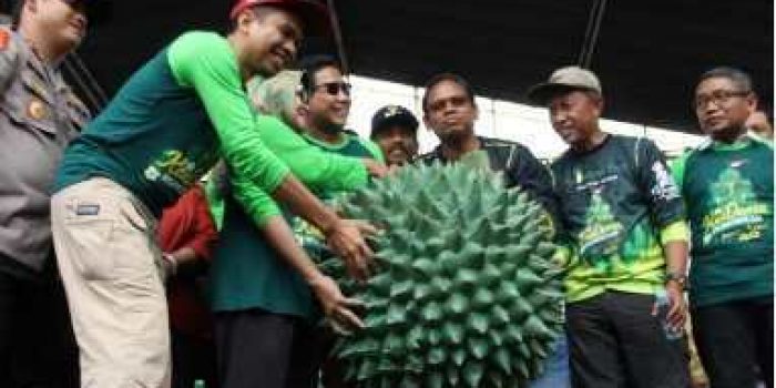 Bupati Jombang Buka Event Kenduri Durian di Area Wisata Durian Wonosalam Jombang