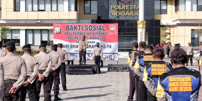 Menyambut HUT Bhayangkara Ke-74, Polresta Sidoarjo Gelar Baksos