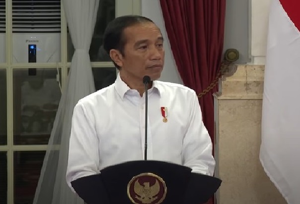 Jokowi Geram karena Insentif Nakes yang Cair Lambat