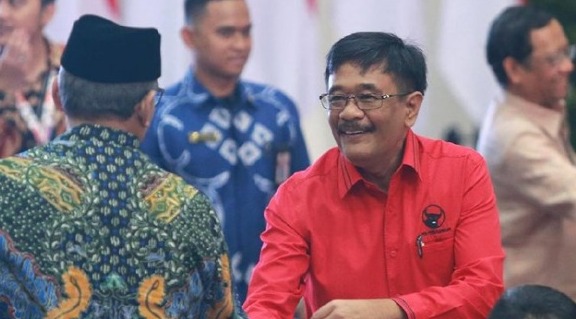 Mantan Ketua PDIP Sumatera Utara, Tersangka Suap dan Ditahan KPK