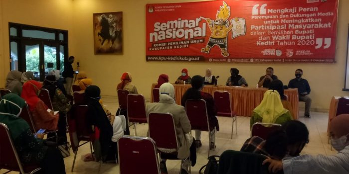 Tingkatkan Parmas, KPU Kab Kediri Gelar Seminar ‘Mengkaji Peran Perempuan Dan Dukungan Media’