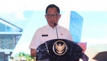 Gubernur DKI Bisa Dipecat  !  Ini Penjelasan Menteri Dalam Negeri