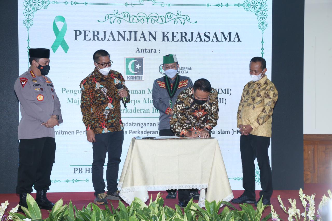 Himpunan mahasiswa islam