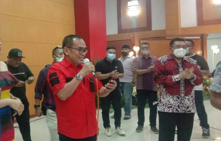 Gelar Syukuran Bersama Relawan, Walikota Blitar Drs Santoso Tetap Patuhi Protokol, Ini Kesaksian Para Relawan