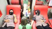 Polwan Polres Kediri Datangi PMI Untuk Donor Darah