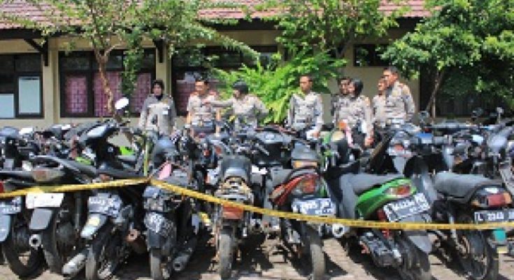 barang bukti motor surabaya