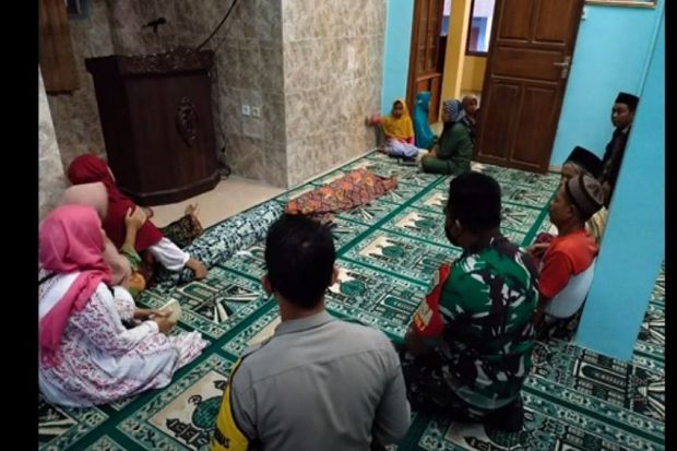 3 Bocah Laki-laki Tewas Mengambang di Kolam Ikan