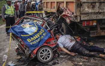 Nasib Tragis Penerima Becak Listrik Bantuan Presiden Prabowo Tewas Kecelakaan di Pacitan Setelah Menabrak Truk Parkir