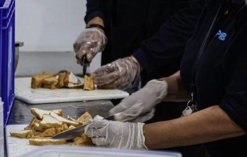 4 Potensi Mallpraktek Program MBG, Ahli Gizi Telat Gaji dan Temuan Sayur Busuk di Dapur Gizi Anak