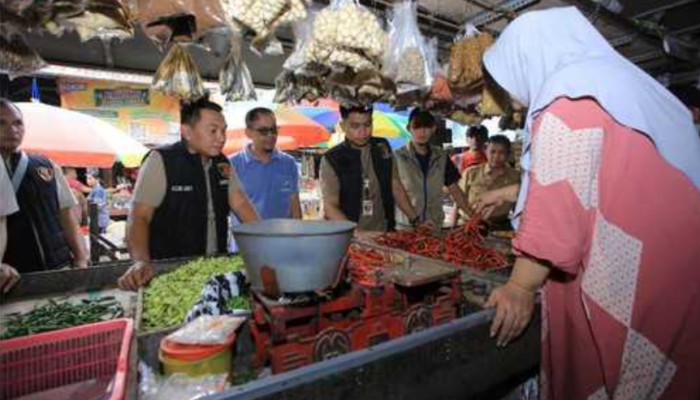Pastikan Stok Aman Jelang Ramadan Satgas Pangan Polres Madiun Turun ke Pasar Pantau Stabilitas Harga Bahan Pokok 2026