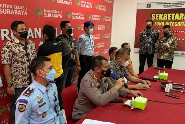 5 Pengikut KH Mukhtar MUkti Jadi Tersangka Dalam Perkara Penghadangan Petugas dalam Penangkapan Tersangka