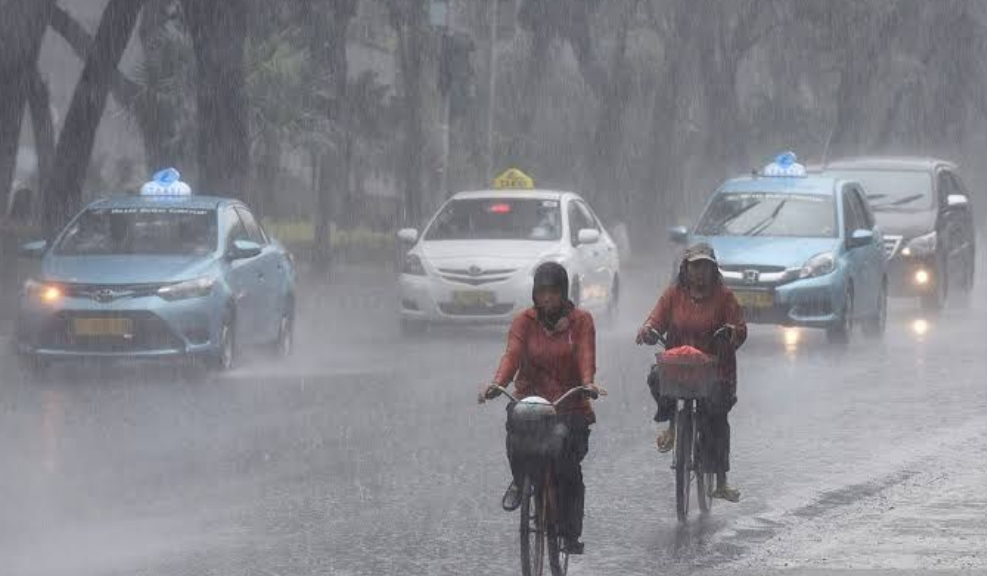 Antisipasi Musim Hujan 2023/2024: Langkah Pemerintah DKI Jakarta dan BPBD dalam Menghadapi Ancaman Bencana