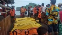 Belasan Orang Tenggelam saat Berlatih Kanuragan di Pantai Selatan Jember