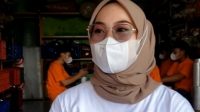 Bisnis Camilan Baso Goreng, Cewek Cantik Ini Raup Omset 100 Juta per Hari
