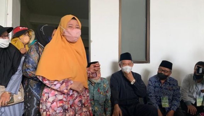 Bu Nyai dan Istri MSAT Teriak Histeris, Sebut Kasus Ini Ulah Jin Tomang