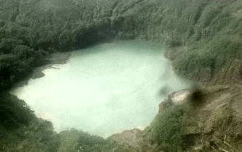 Bualan Air Masih Terlihat, Kondisi Danau Kawah Gunung Kelud Dipantau Ketat Meski Status Normal