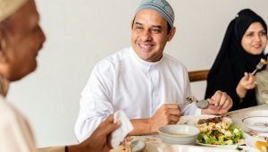 Buka Puasa Ramadan Lengkap Terjemahan Indonesia hingga Fadilahnya