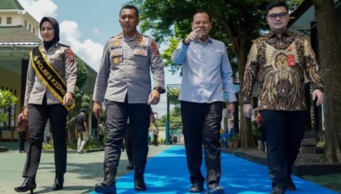 Strategi Mas Dhito Adopsi Standar Etika Parlemen Pusat demi Integritas Pejabat Kediri