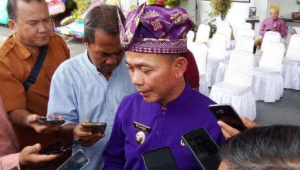 Bupati Mulkan Minta ASN Fokus Kerja, Jauhi Politik