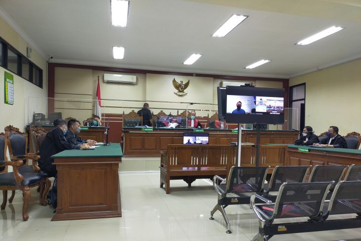 Bupati Nganjuk nonaktif Novi Rahman Resmi Divonis Tujuh Tahun Penjara