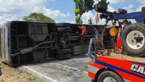 Sopir Lengah, Bis Sugeng Rahayu Terguling, 19 Penumpang Luka Parah