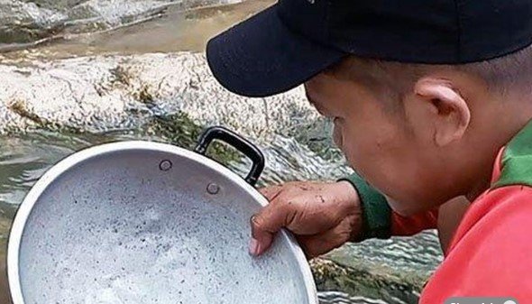 Demam Emas Sungai Keboireng Menular Penambang Dadakan Banjiri Tulungagung