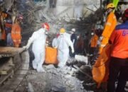 Detik-Detik di Bawah Reruntuhan, Kisah Pilu 20 Jenazah Ditemukan di Ponpes Al-Khoziny