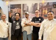 Didepak PDIP Usai Silaturahmi Jokowi, Achmad Hidayat Merapat PSI 9 Didepak PDIP Usai Silaturahmi Jokowi, Achmad Hidayat Merapat PSI