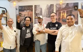 Didepak PDIP Usai Silaturahmi Jokowi, Achmad Hidayat Merapat PSI 3 Didepak PDIP Usai Silaturahmi Jokowi, Achmad Hidayat Merapat PSI
