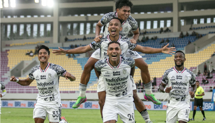 Duel Sengit! Bali United Bungkam PSS Sleman 2-1, Irfan Jaya Jadi Pahlawan