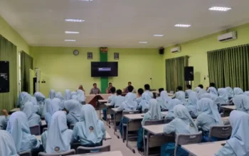 Edukasi Literasi Digital, Polres Blitar Sambangi MAN 2 Wlingi Bahas Penggunaan AI secara Bijak 3 Edukasi Literasi Digital, Polres Blitar Sambangi MAN 2 Wlingi Bahas Penggunaan AI secara Bijak