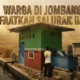 Krisis Aair Bersih Jombang Paksa Warga Ambil Air Irigasi