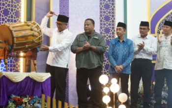 Gus Qowim resmi buka Festival Dai Season 6 di Kediri. Ajang pencarian dai muda ini fokus menyiapkan generasi moderat untuk menyongsong Indonesia Emas 2045.