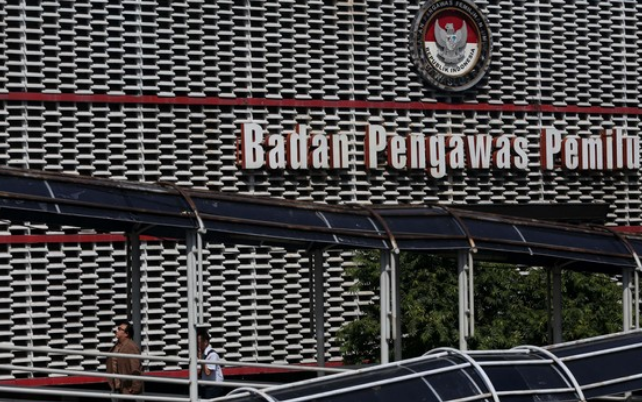 Ganjar Pranowo Tampil dalam Azan: Terkuak Alasan Kontroversialnya!