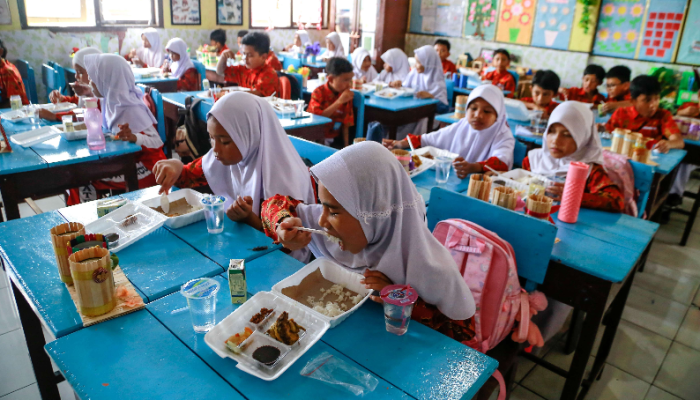 Gebrakan Baru! Presiden Prabowo Luncurkan Program Makan Gratis untuk Jutaan Warga Indonesia