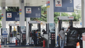 Guncangan Harga BBM! Pertamina Stabil, SPBU Swasta Melonjak!