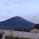 Gunung Kerinci Siaga! 1.884 Gempa Terekam, Erupsi Bisa Terjadi Kapan Saja