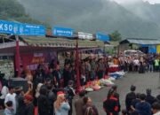 Gunungan Berkah di Kawah Kelud, Tradisi Larung Sesaji, Simbol Syukur dan Asa Pariwisata