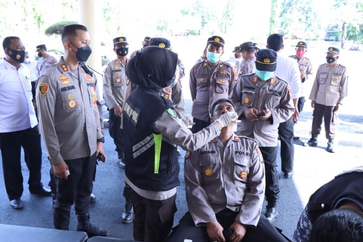 Hasil tes antigen dua anggota Polres Situbondo positif