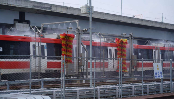 Hemat Air, Kereta Api Makin Peduli! KAI Umumkan Penurunan Konsumsi Air Drastis