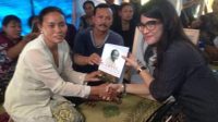 Ibu Kartini Rembang, Gembira Dijumpai Dian Sastro