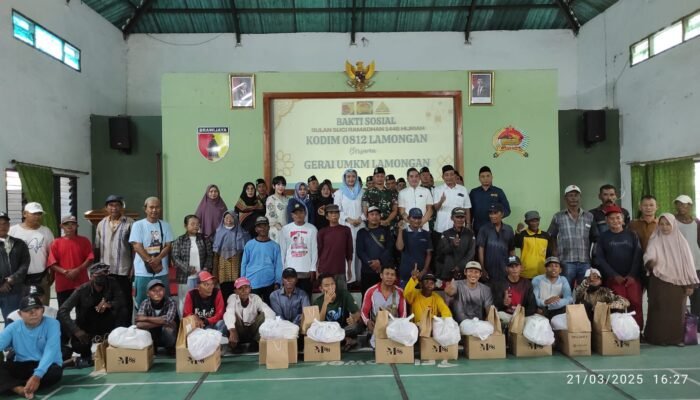 Bakti Sosial Kodim 0812 Lamongan Bersama Gerai UMKM dan Mitra Lokal Dalam Rangka Menyambut Bulan Ramadhan.