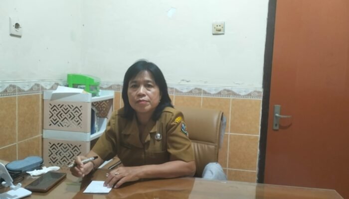 Dinsos Kabupaten Blitar Salurkan BLT DBHCHT Kepada Para Buruh Tembakau