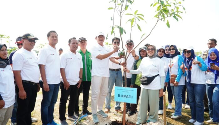 Disnaker Kabupaten Lamongan Menggelar Aksi Damai Kegitan Sosial